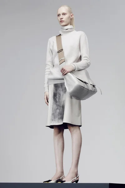 Look 11